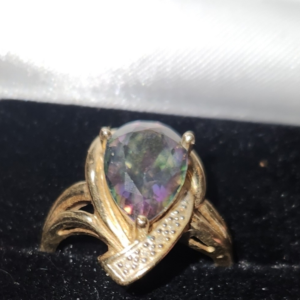 10kt..Gold Large  Mystic Topaz Ring With Diamond Accents - Picture 6 of 15